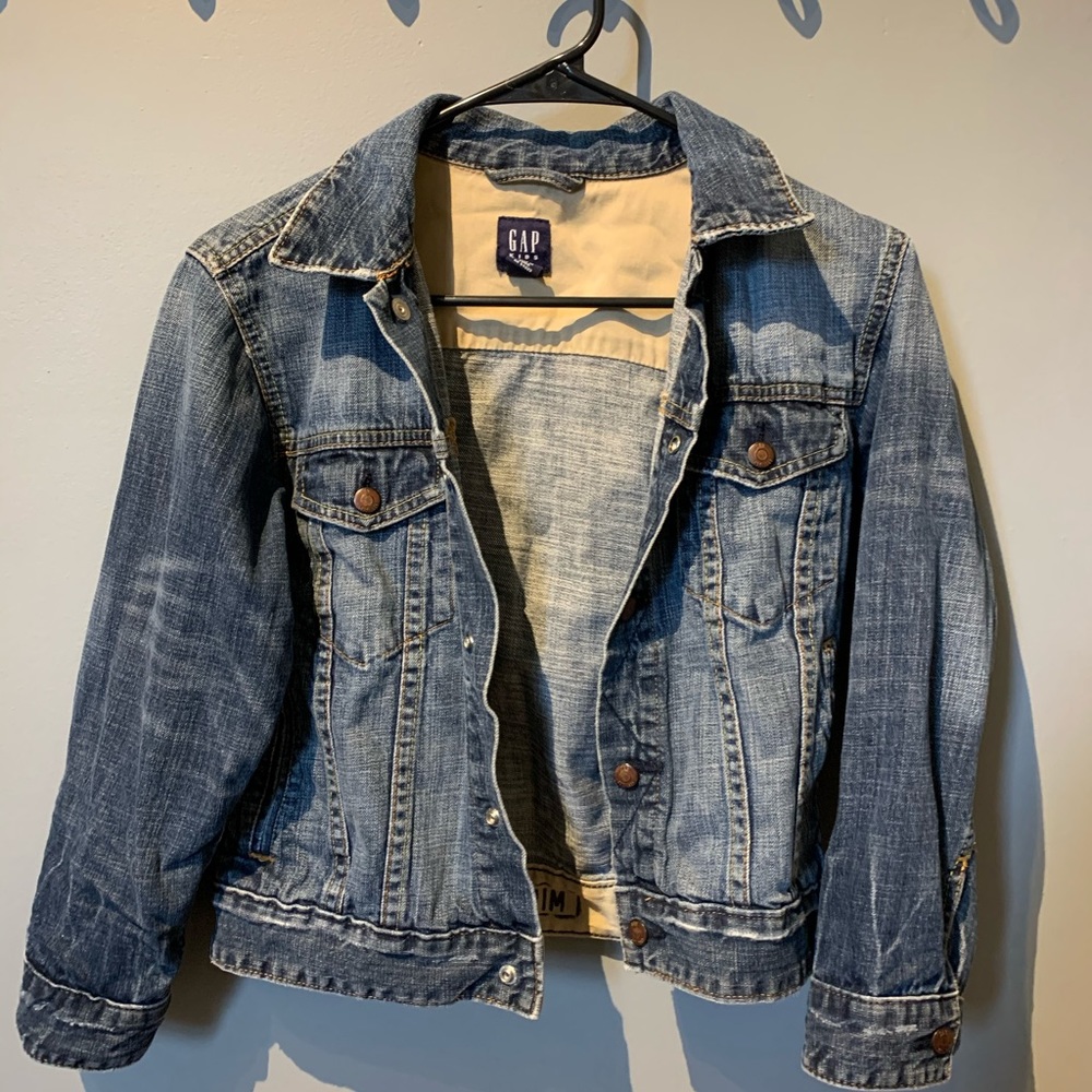 Dark wash jean jacket